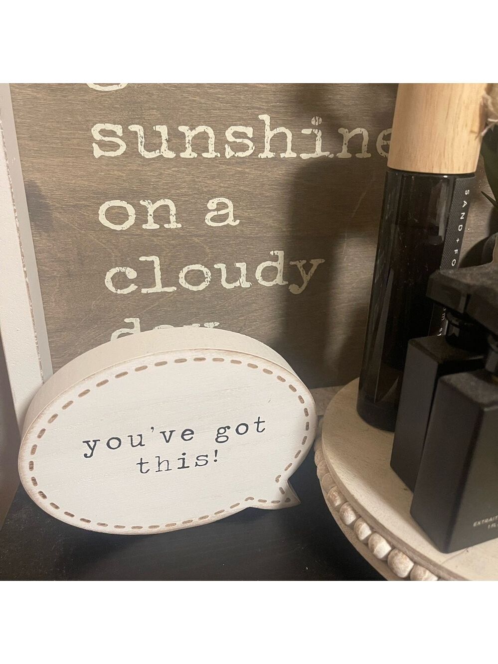 ($6) Speech Bubble Decor - Never Give Up